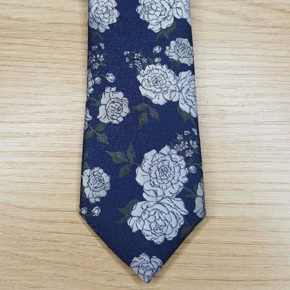 BAR III Mens Neck Tie Blue Floral Roses Slim Pointed Woven Textured Silk Blend